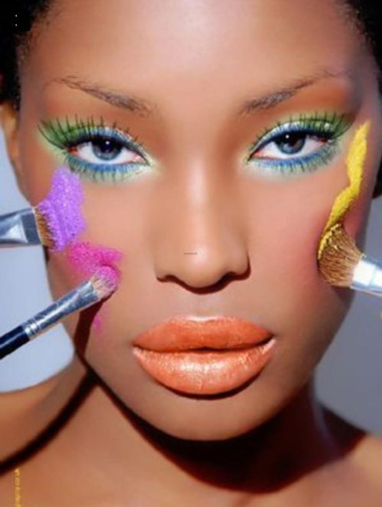 MES INDISPENSABLES MAKE UP EN MARTINIQUE: LE KIT DE SURVIE D’UNE DEBANTCHEE